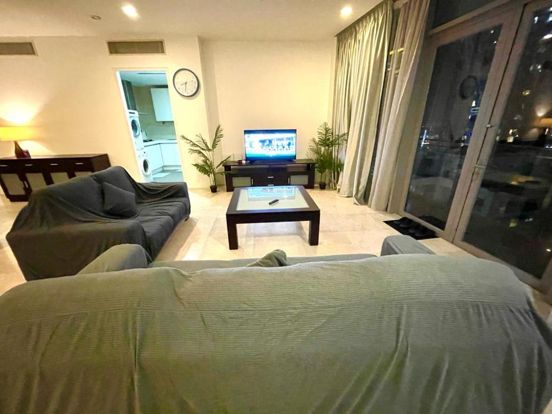 1 Min To Klcc Twin Tower Apartment Kuala Lumpur Bagian luar foto