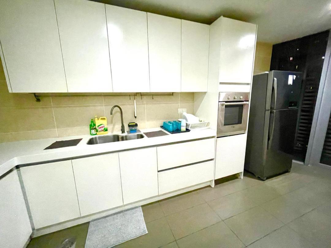 1 Min To Klcc Twin Tower Apartment Kuala Lumpur Bagian luar foto