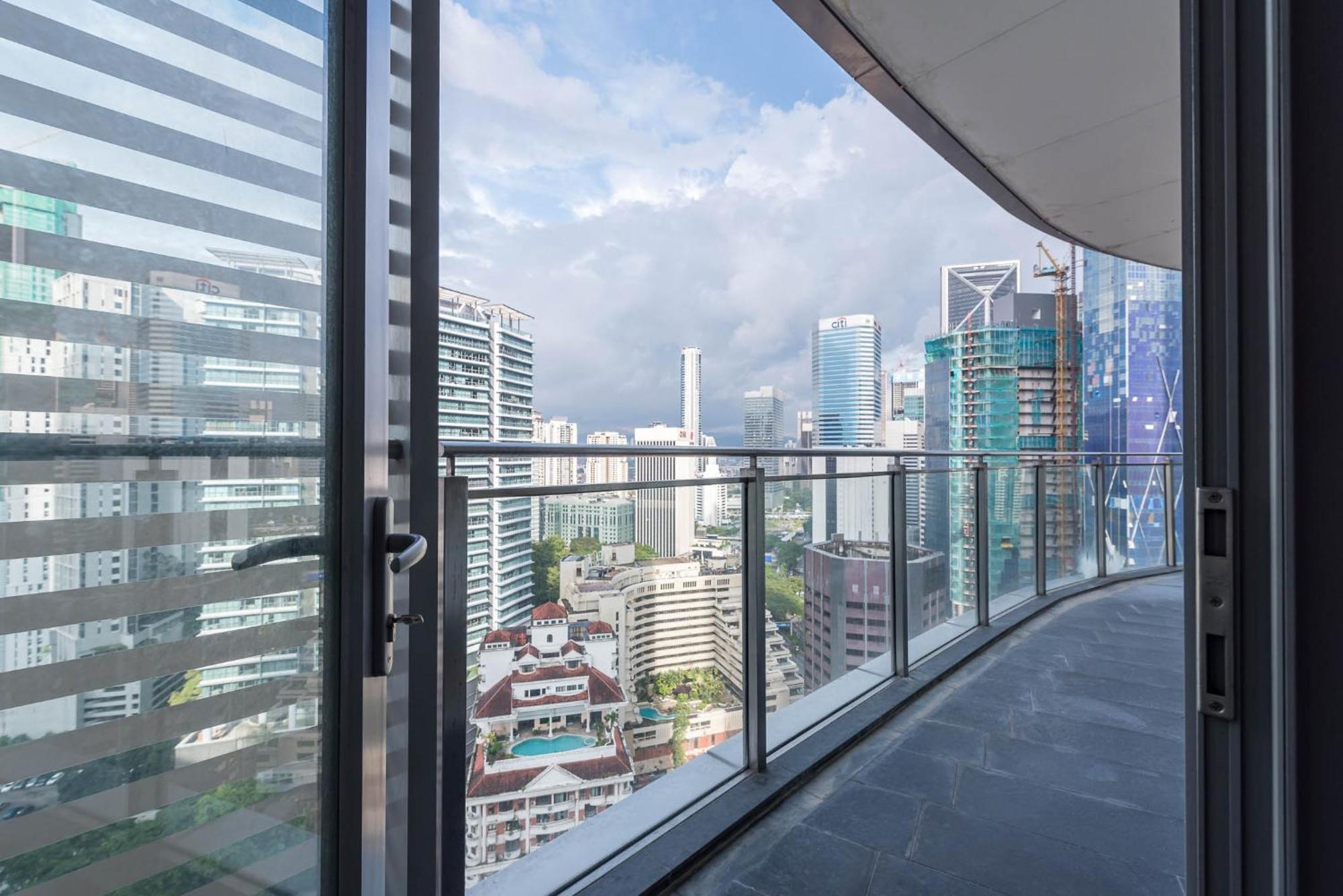 1 Min To Klcc Twin Tower Apartment Kuala Lumpur Bagian luar foto