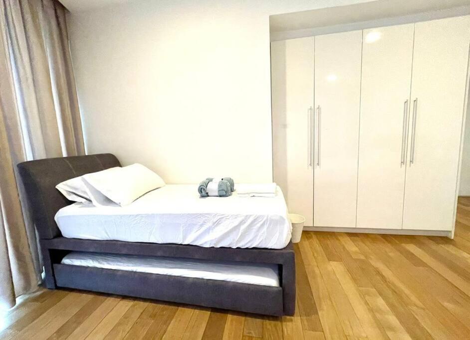 1 Min To Klcc Twin Tower Apartment Kuala Lumpur Bagian luar foto